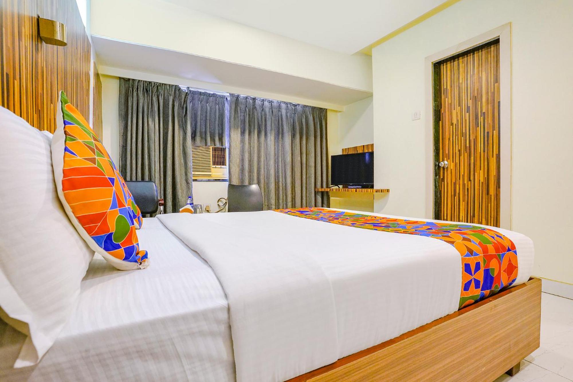 Hotel Kuber By WB Inn Navi Mumbai Exterior foto