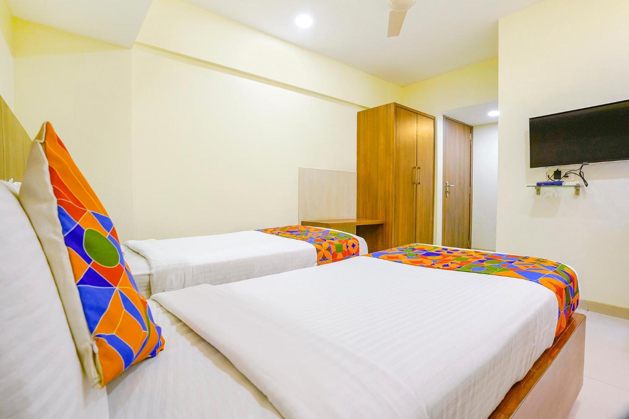 Hotel Kuber By WB Inn Navi Mumbai Exterior foto