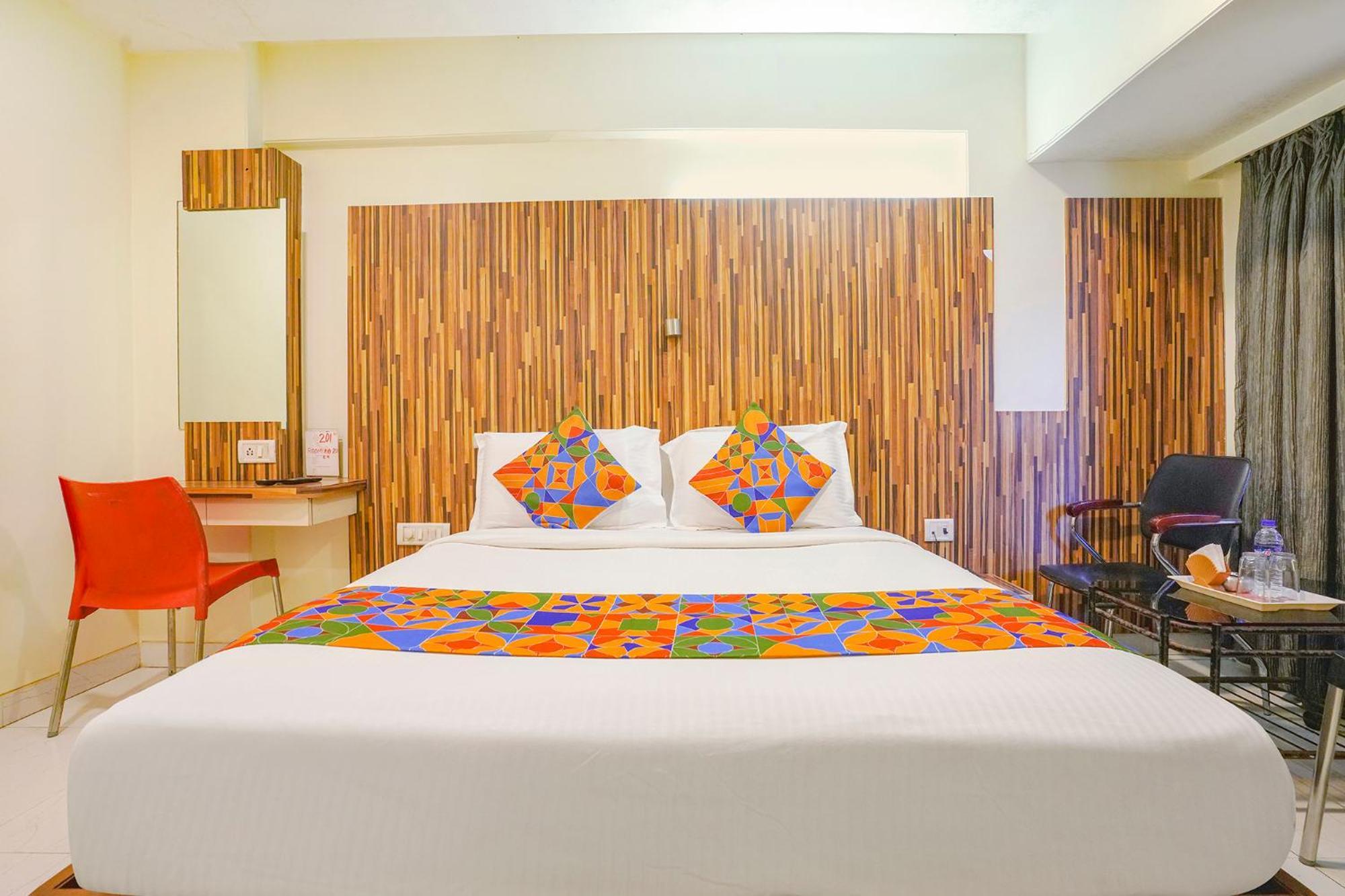 Hotel Kuber By WB Inn Navi Mumbai Exterior foto